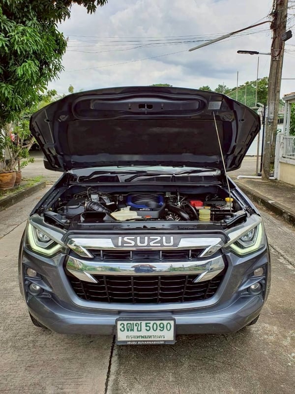 ISUZU D-MAX 1.9L Ddi HI-LANDER ISUZU D-MAX 1.9L Ddi HI-LANDER