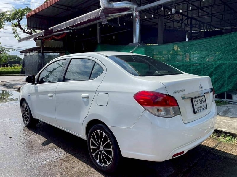 Mitsubishi attrage 1.2 gls