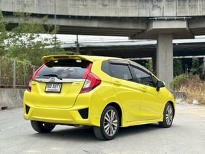 Honda jazz 1.5 sv top