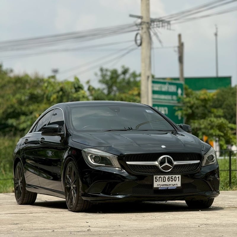Mercedes-Benz CLA 200 ปี 2016