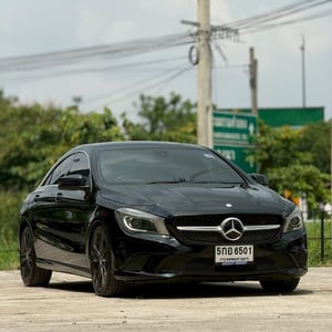 Mercedes-Benz CLA 200 ปี 2016