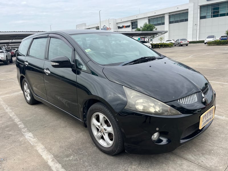 Mitsubishi specs wagon 2.4 gls