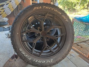 ขายแม็กพร้อมยาง 