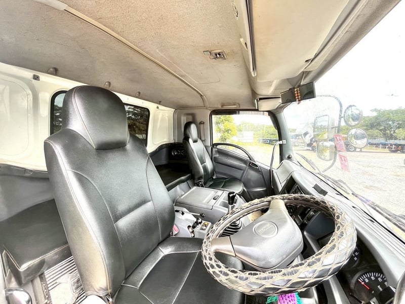 ISUZU GXZ 360 แรงม้า ปี 2555