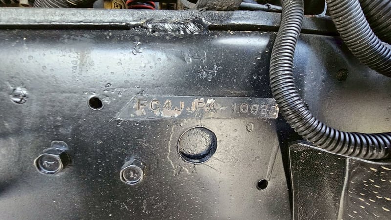 HINO FC 150แรงม้า หกล้อ 6ล้อ ติดเครน 