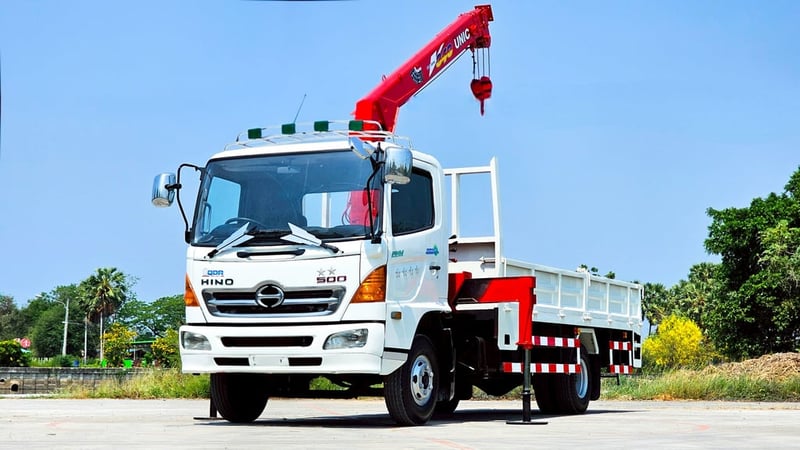 6 ล้อติดเครนกะบะคาร์โก้ HINO FC 150 แรงม้า  ปี2004