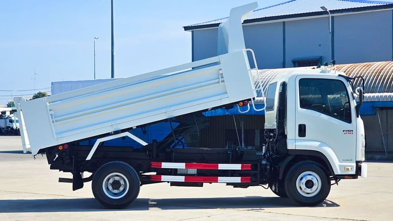 6ล้อดัมพ์ ISUZU FRR 210 แรงม้า ปี 62 6ล้อดัมพ์ ISUZU FRR 210 แรงม้า ปี 62