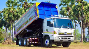 HINO FM 251แรงม้า รถบรรทุก 10ล้อ ดั้มพ์ ปี2014 เลขไมล์น้อยกว่า 100,000 กม.