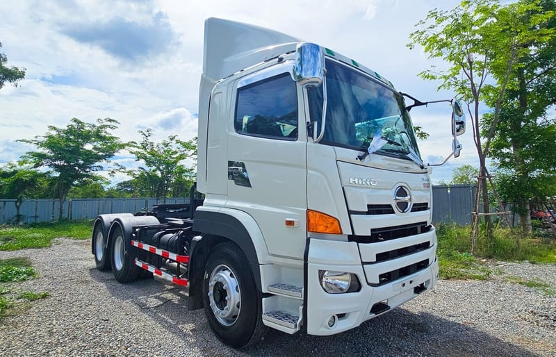 หัวลาก 10 ล้อ HINO VICTOR FM1A 344 แรงม้า รถปี 59 หัวลาก 10 ล้อ HINO VICTOR FM1A 344 แรงม้า รถปี 59