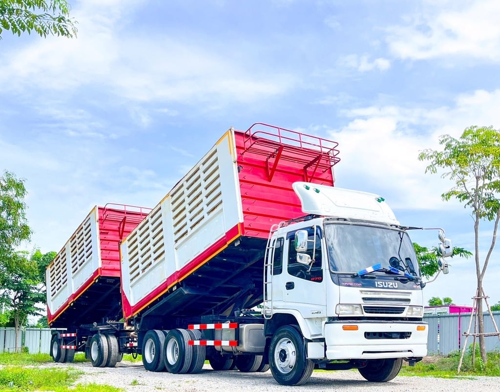 รถพ่วงดัมพ์คอกเกษตร ISUZU FXZ 270 แรงม้า ปี 2548