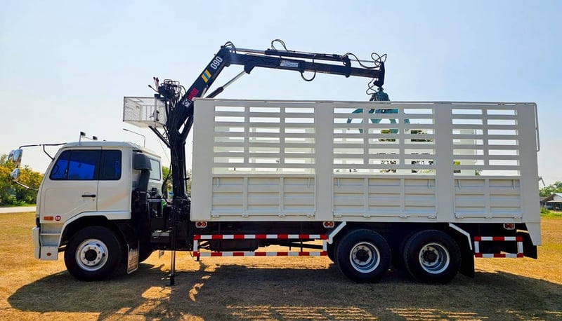 10 ล้อมือขยุ้ม NISSAN UD CDA 251แรงม้า ปี 2516 10 ล้อมือขยุ้ม NISSAN UD CDA 251แรงม้า ปี 2516