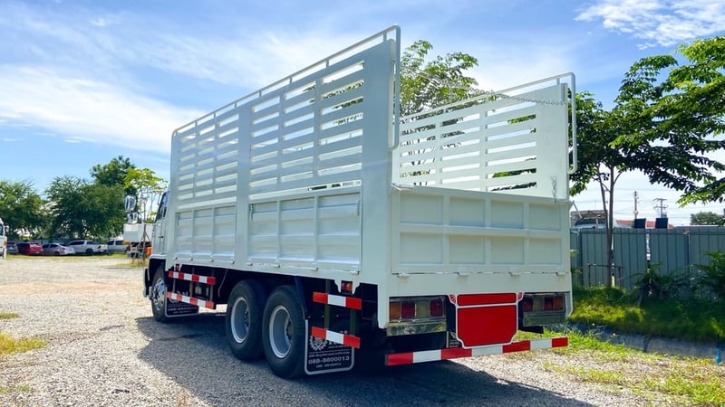 10ล้อล่อง เพลาเดียว ISUZU ROCKY FVM 195 แรงม้า ปี 2539