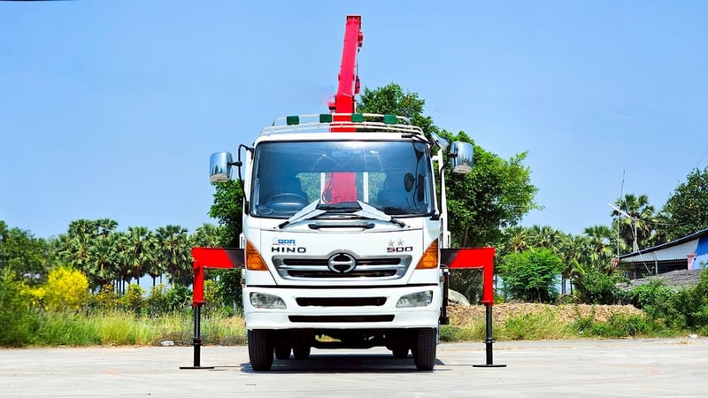 6 ล้อติดเครนกะบะคาร์โก้ HINO FC 150 แรงม้า ปี2004 6 ล้อติดเครนกะบะคาร์โก้ HINO FC 150 แรงม้า ปี2004