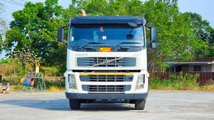VOLVO FM 400แรงม้า รถบรรทุก 10ล้อ หัวลาก เฉพาะหัว ปี2010