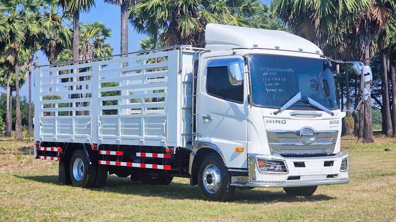 รถบรรทุก 6ล้อ HINO FC 175 Dominator ปี65 รถบรรทุก 6ล้อ HINO FC 175 Dominator ปี65