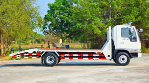 6 ล้อท้ายลาด HINO FC 140แรงม้า 6 ล้อท้ายลาด HINO FC 140แรงม้า
