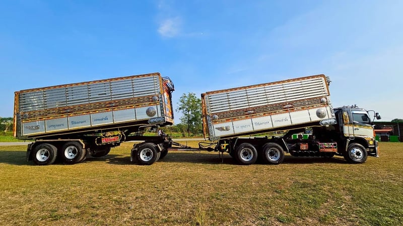 HINO FM 380แรงม้า รถบรรทุก 10ล้อ พ่วงแม่ลูก ปี2012