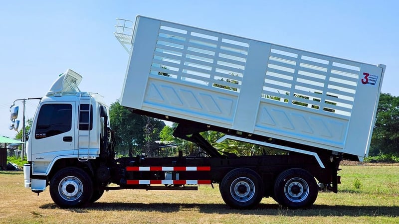 10ล้อดัมพ์คอกเกษตร ISUZU FXZ 270 แรงม้า ปี 2548