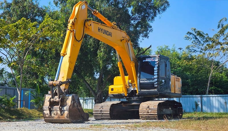 รถแมคโคร HYUNDAI 210-7 รถแมคโคร HYUNDAI 210-7