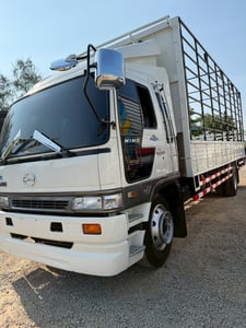 6ล้อ HINO สมอเงิน กระบะคอกเป๊บน้ำ 