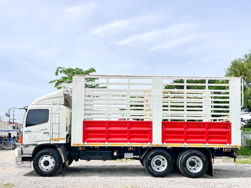 10ล้อคอก HINO FL1J 260 แรงม้า ปี 2547
