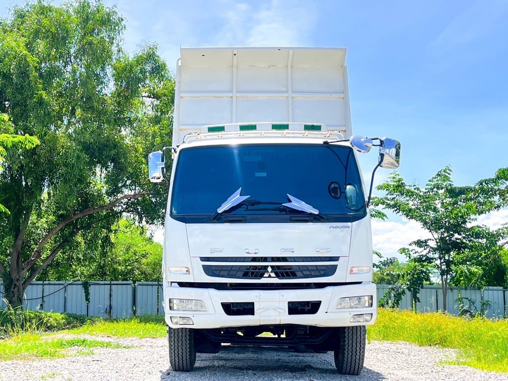 10 ล้อดัมพ์ MITSUBISHI FUSO M6 240 แรงม้า ปี 2556