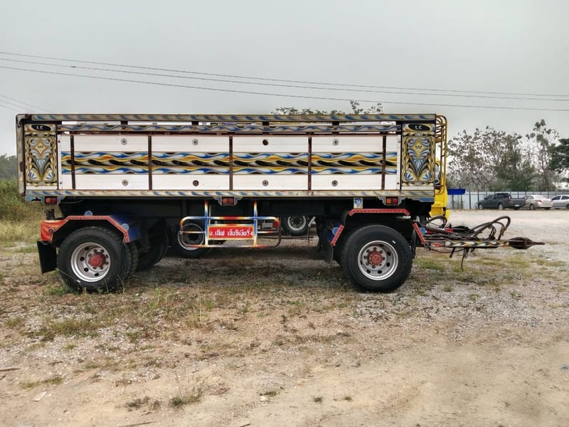 ลูกพ่วง 2 คาน 8 น็อต