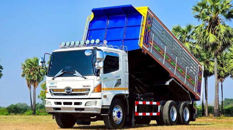 HINO FM 251แรงม้า รถบรรทุก 10ล้อ ดั้มพ์ ปี2014 เลขไมล์น้อยกว่า 100,000 กม.