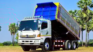 HINO FM 251แรงม้า รถบรรทุก 10ล้อ ดั้มพ์ ปี2014 เลขไมล์น้อยกว่า 100,000 กม.