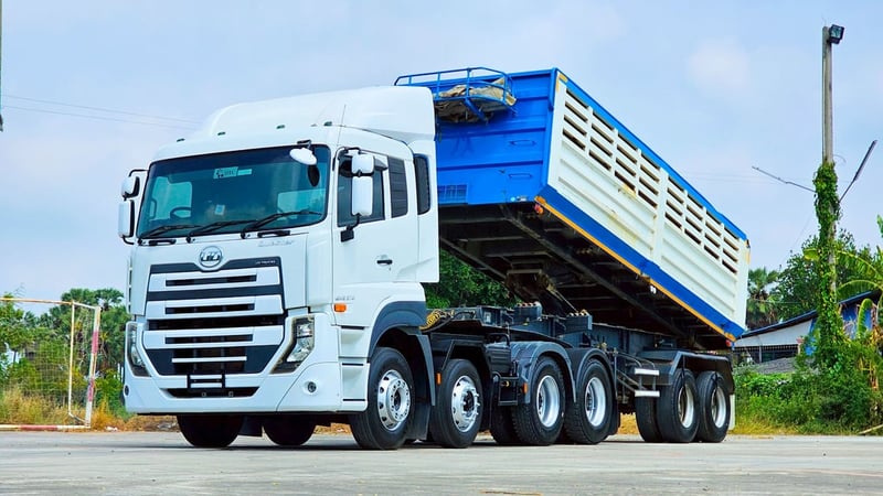UD GWE 370แรงม้า รถบรรทุก 12ล้อ ดั้มพ์ ปี2018 พร้อมหางเซมิดัมพ์ ปี 65