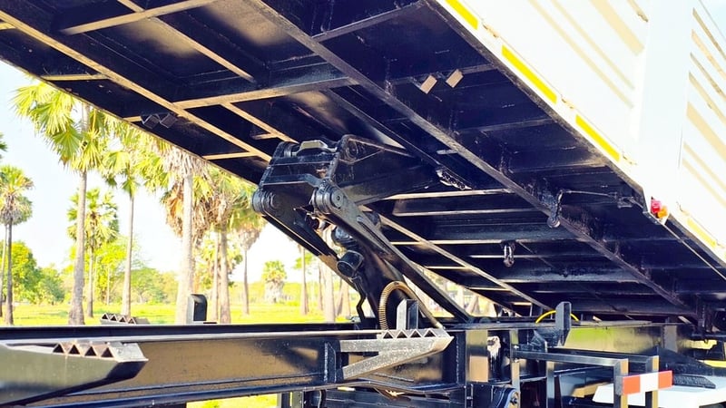 🎈 หัวลาก ISUZU 240 เทอร์โบ พร้อมหางเซมิดัมพ์ 🎈 หัวลาก ISUZU 240 เทอร์โบ พร้อมหางเซมิดัมพ์