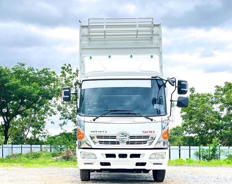 6 ล้อดัมพ์ HINO 210 แรงม้า ปี 2565 6 ล้อดัมพ์ HINO 210 แรงม้า ปี 2565