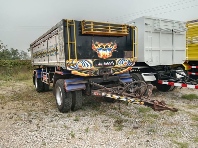 ลูกพ่วง 2 คาน 8 น็อต