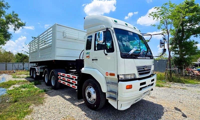 หัวลาก NISSAN UD 320แรง ปี49 หัวลาก NISSAN UD 320แรง ปี49