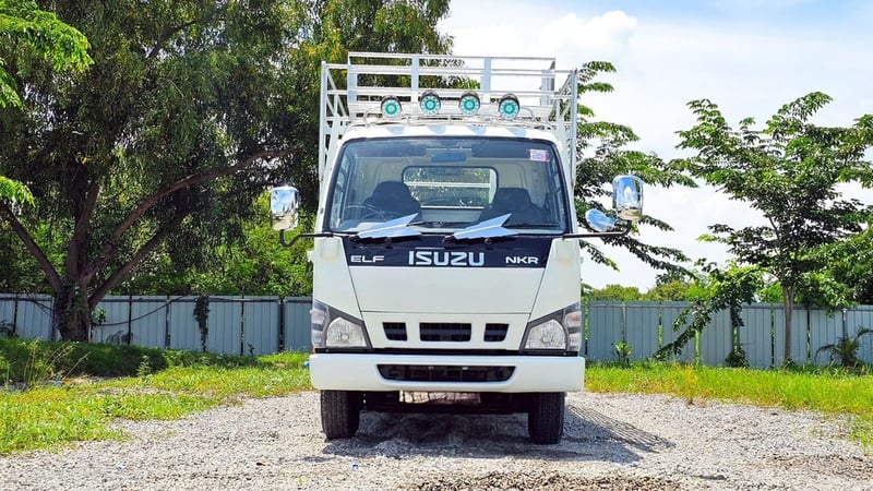 6ล้อ กระบะคอกสูง ISUZU NKR 120 แรงม้า รปี2007 6ล้อ กระบะคอกสูง ISUZU NKR 120 แรงม้า รปี2007