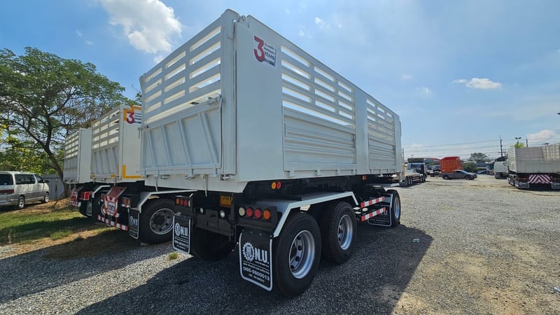 ลูกพ่วงดั้ม 3 เพลา กะบะเหล็ก อู่สามมิตร 10 น๊อต ปี 61 