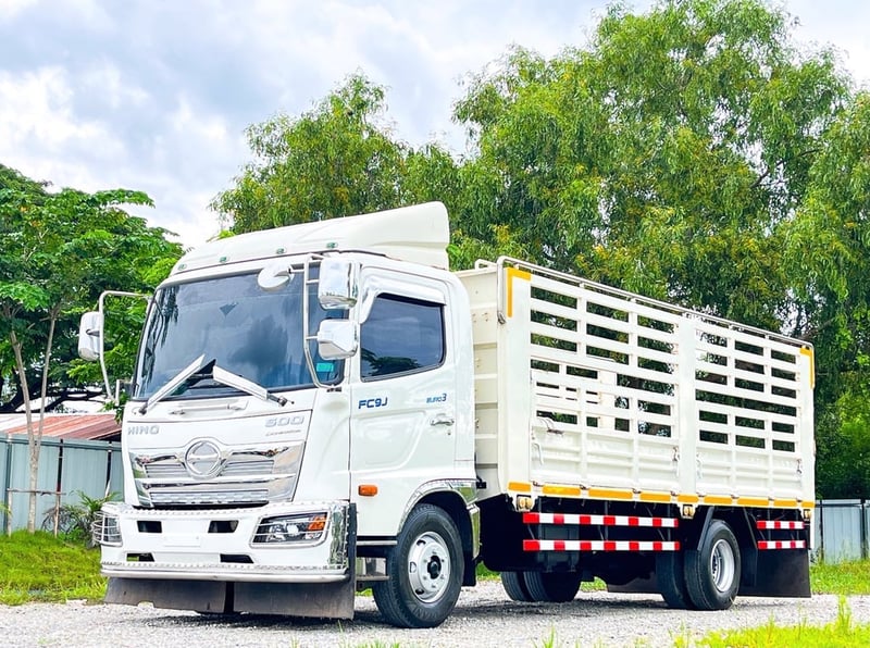6 ล้อคอก HINO dominator FC9J 175 แรงม้า ปี 2565 6 ล้อคอก HINO dominator FC9J 175 แรงม้า ปี 2565