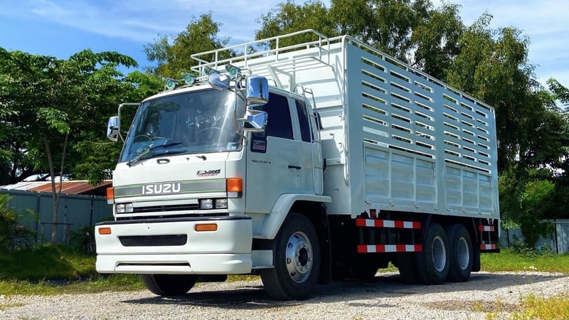 10ล้อล่อง เพลาเดียว ISUZU ROCKY FVM 195 แรงม้า ปี 2539