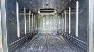 รถยนต์กระบะตู้ทำความเย็น ISUZU 2.5 ดีเซล 