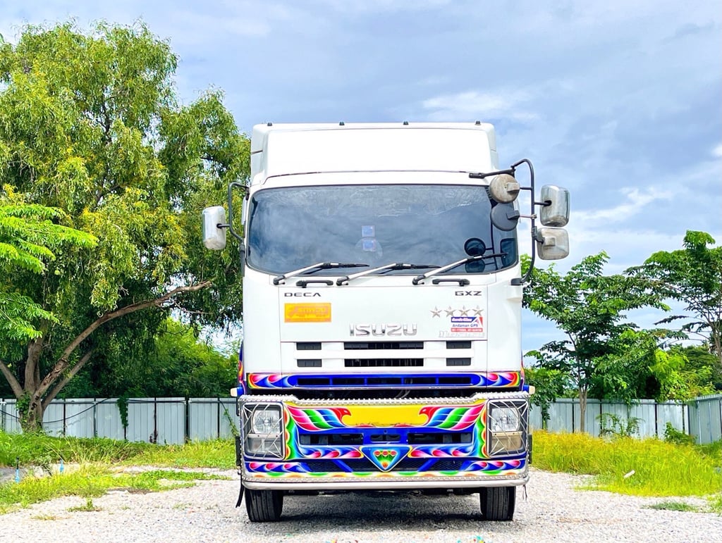 ISUZU GXZ 360 แรงม้า ปี 2555 ISUZU GXZ 360 แรงม้า ปี 2555