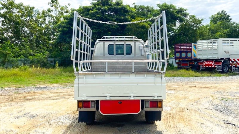  ISUZU 4 ล้อคอกบรรทุก ไม่ติดเวลา
