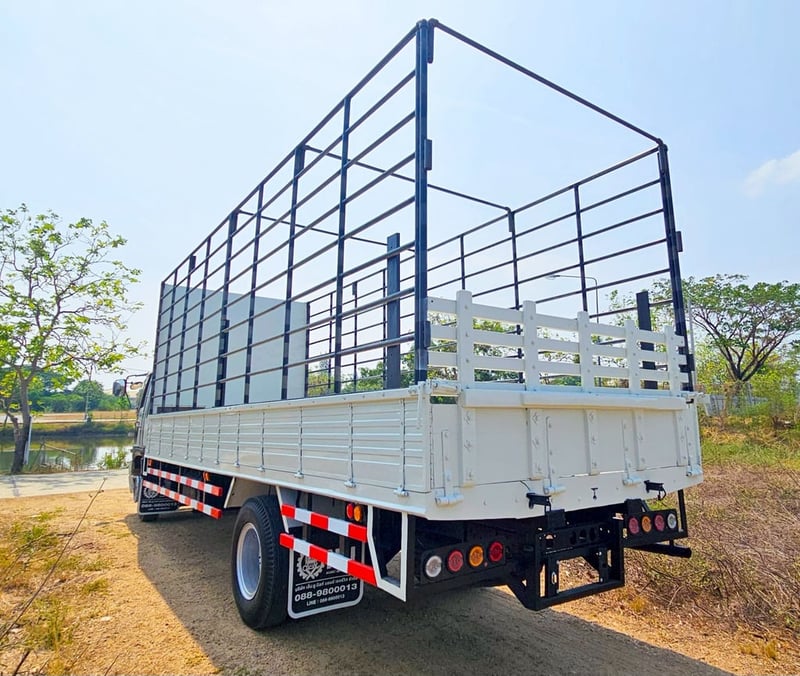 6ล้อ hino สมอเงิน ยาว.7.20 กระบะคอกเป๊บน้ำ 