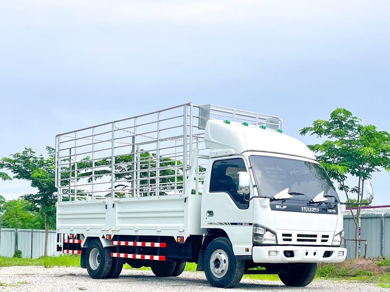 ISUZU NPR 130แรงม้า รถบรรทุก 6ล้อ กระบะคอกสูง ปี2550