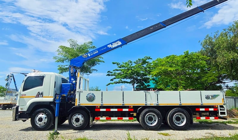 ISUZU FVM 300แรงม้า รถบรรทุก 10ล้อ กระบะเหล็กติดเครน ปี2012 ISUZU FVM 300แรงม้า รถบรรทุก 10ล้อ กระบะเหล็กติดเครน ปี2012