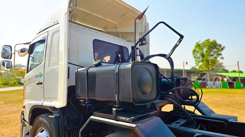 HINO FM 260แรงม้า รถบรรทุก 10ล้อ หัวลาก เฉพาะหัว ปี2013