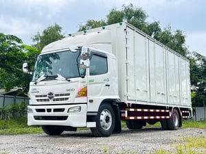 6 ล้อตู้ 10 บาน HINO FG8J 212 แรงม้า จดทะเบียนปี 2558 6 ล้อตู้ 10 บาน HINO FG8J 212 แรงม้า จดทะเบียนปี 2558