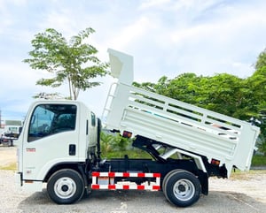 ISUZU NMR 130แรงม้า รถบรรทุก 6ล้อ ดั้มพ์ ปี2020