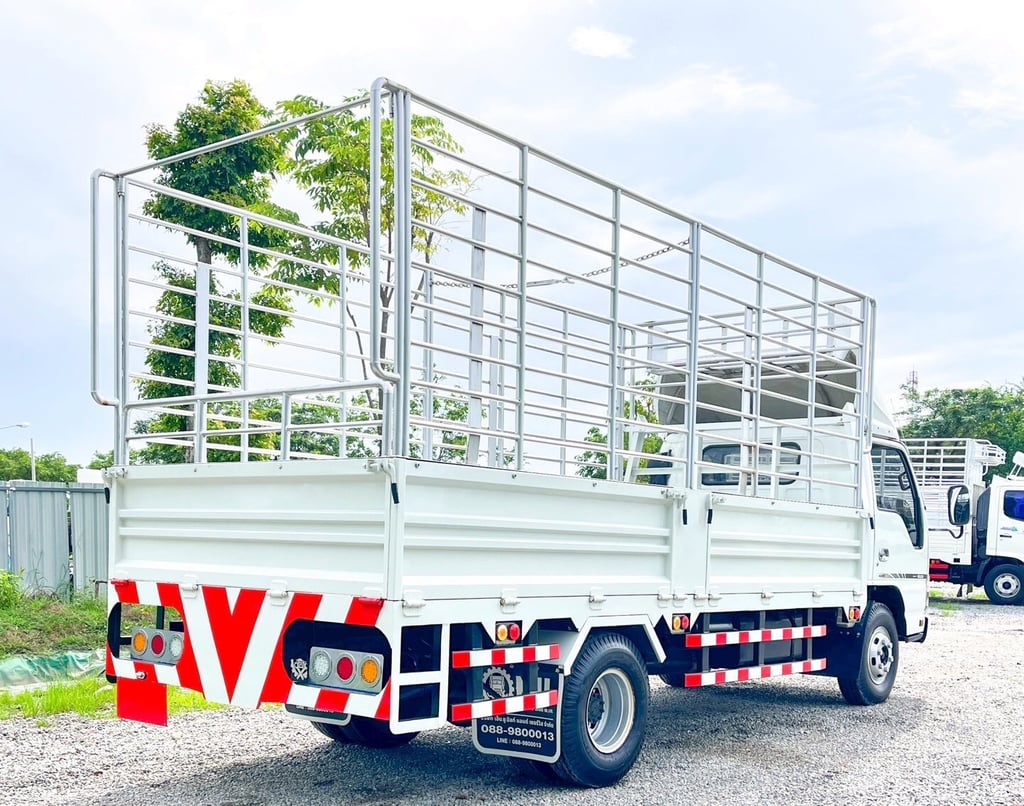 ISUZU NPR 130แรงม้า รถบรรทุก 6ล้อ กระบะคอกสูง ปี2550