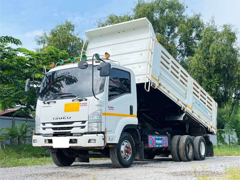 10ล้อดัมพ์ ISUZU FRR 210 แรงม้า ปี 2563 มีระบบลากลูก