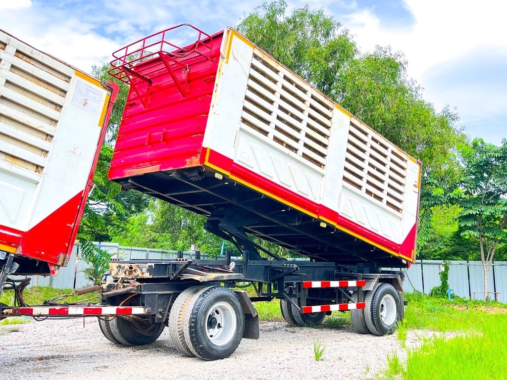 รถพ่วงดัมพ์คอกเกษตร ISUZU FXZ 270 แรงม้า ปี 2548